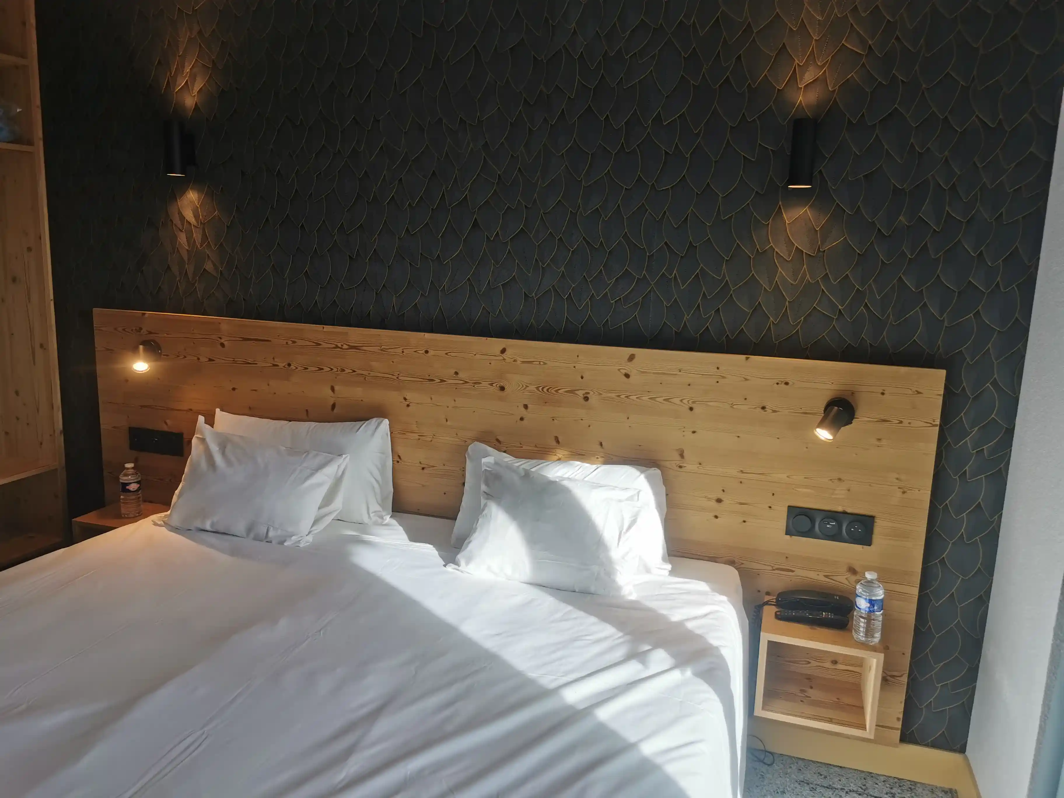 Panoramic Room Hotel Les Bruyères, interior view, Alpe d’Huez