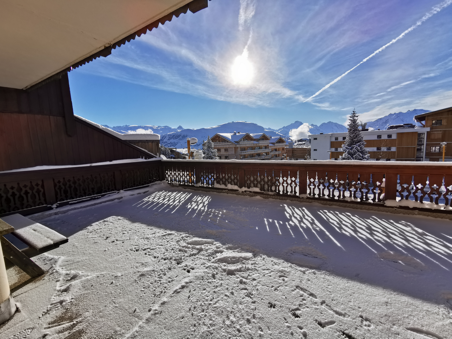 Sala de desayuno con terraza, Hotel Les Bruyères, Alpe d’Huez